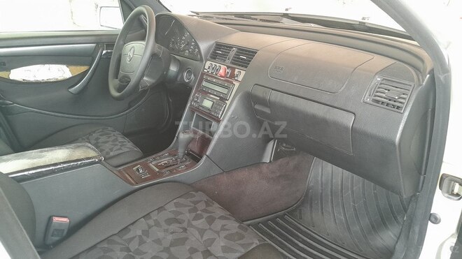 Mercedes C 200 2000, 250,000 km - 2.0 l - Beyləqan