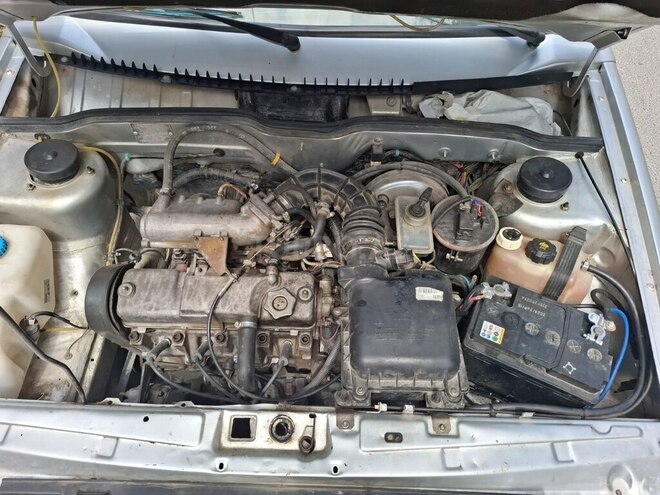 LADA (VAZ) 2115 2001, 558,000 km - 1.5 l - Bakı