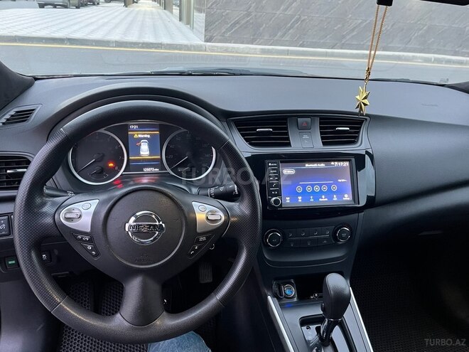 Nissan Sentra 2018, 230,000 km - 1.8 л - Bakı
