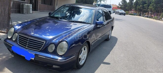 Mercedes E 270 2000, 229,000 km - 2.7 l - Bakı