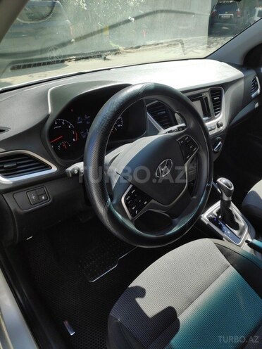 Hyundai Accent 2020, 79,500 km - 1.6 l - Bakı
