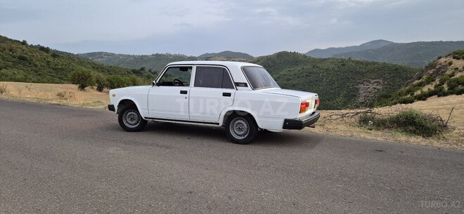 LADA (VAZ) 2107 2003, 126,000 km - 1.6 l - Tovuz