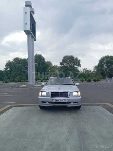 Mercedes C 220 1999, 158,000 km - 2.1 л - Ağcabədi