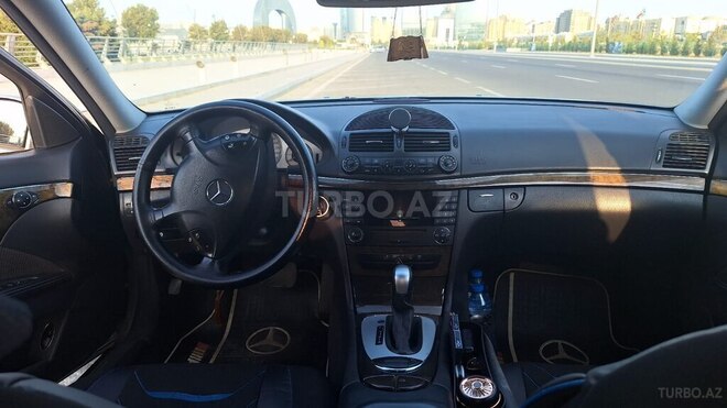 Mercedes E 260 2003, 390,553 km - 2.4 l - Bakı