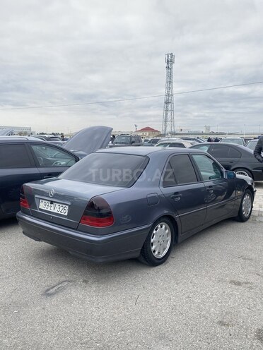 Mercedes C 220 1999, 591,000 km - 2.2 л - Bakı
