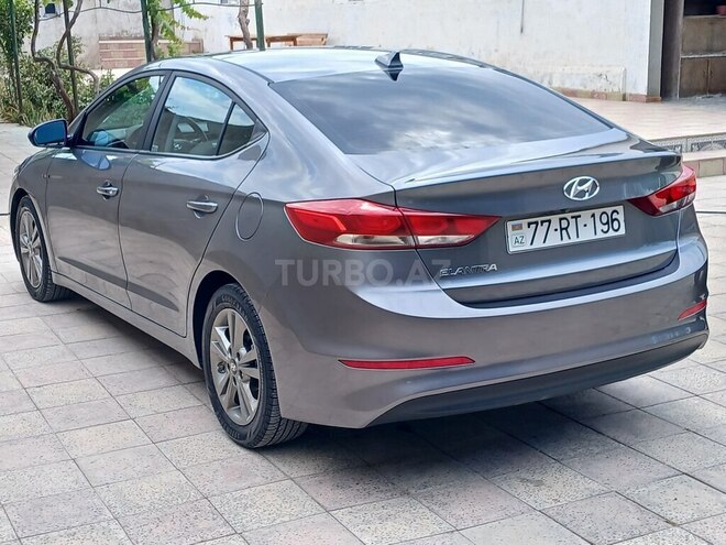 Hyundai Elantra 2017, 133,936 km - 2.0 л - Bakı