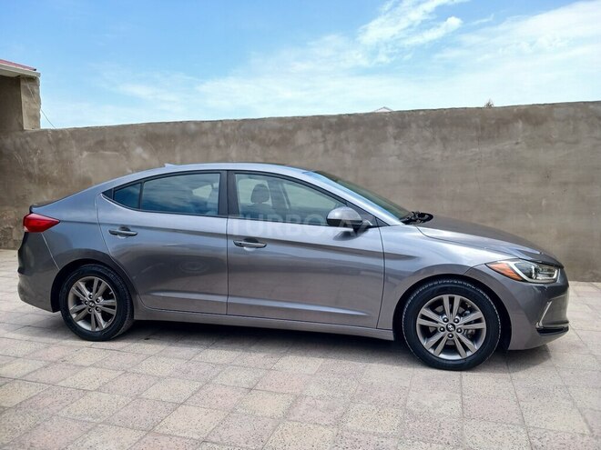 Hyundai Elantra 2017, 133,936 km - 2.0 л - Bakı