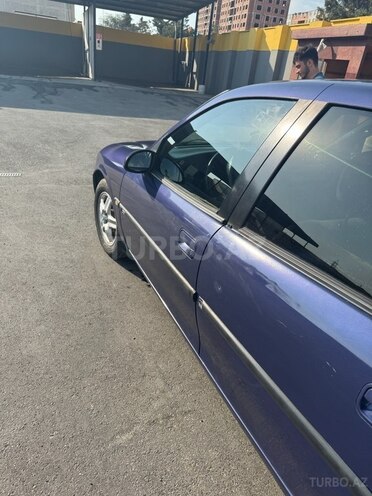 Opel Vectra 1996, 350,000 km - 2.0 l - Bakı