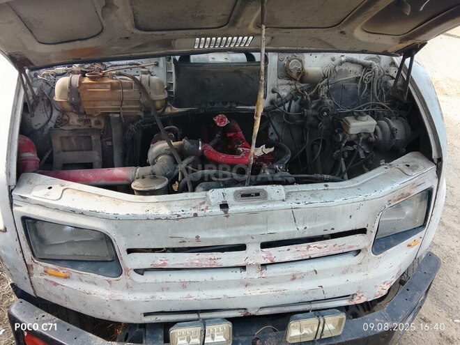 ZIL 5301 1998, 255,500 km - 4.7 l - Lerik