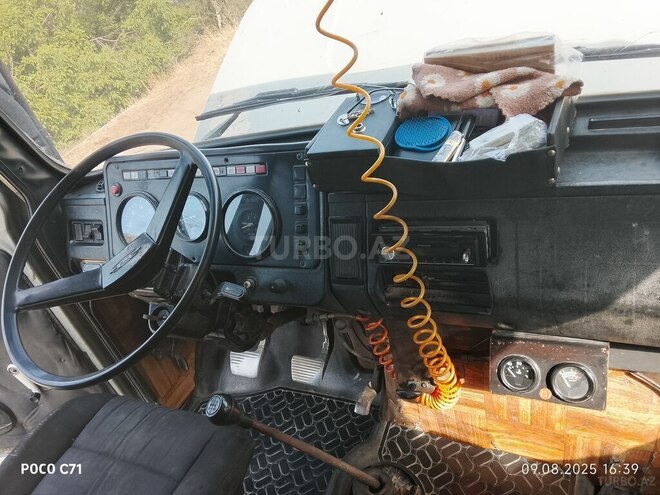 ZIL 5301 1998, 255,500 km - 4.7 l - Lerik