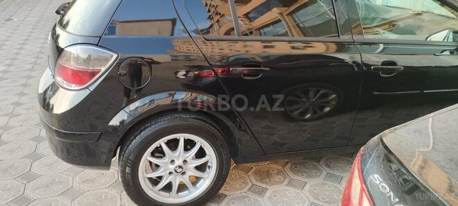 Opel Astra 2009, 264,000 km - 1.4 l - Bakı