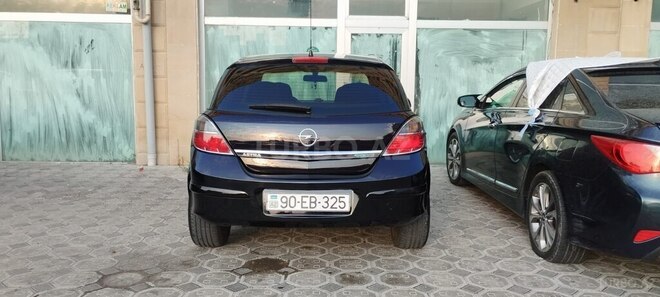 Opel Astra 2009, 264,000 km - 1.4 l - Bakı