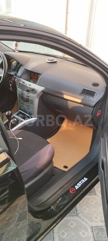 Opel Astra 2009, 264,000 km - 1.4 l - Bakı