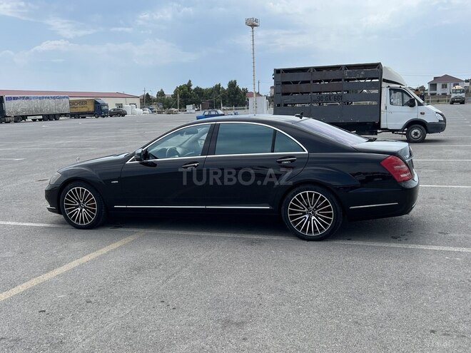 Mercedes S 500 2011, 257,000 km - 4.7 л - Bakı
