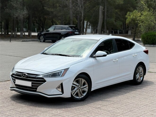 Hyundai Elantra 2019, 114,000 km - 2.0 л - Bakı