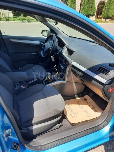 Opel Astra 2005, 280,900 km - 1.4 l - Gəncə