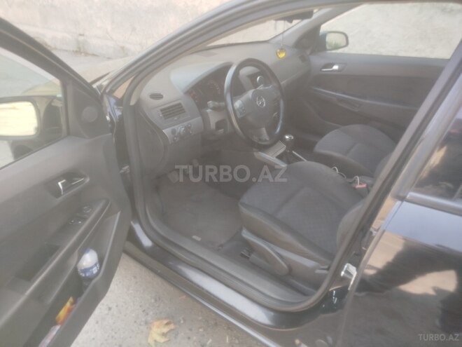 Opel Astra 2005, 307,000 km - 1.4 l - Mingəçevir