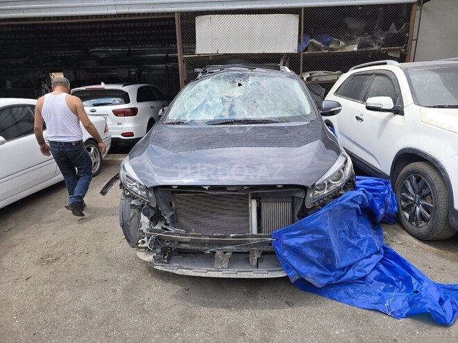 Kia Sorento 2015, 145,000 km - 2.0 l - Bakı