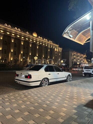 BMW 520 1991, 150,000 km - 2.0 l - Gəncə
