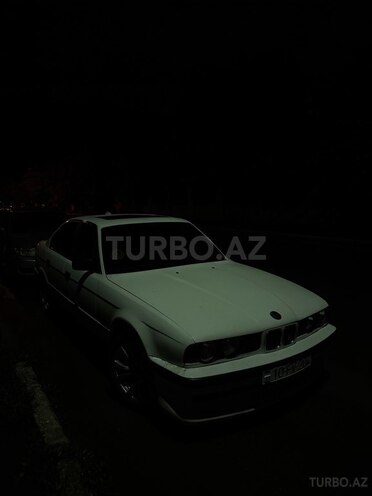 BMW 520 1991, 150,000 km - 2.0 l - Gəncə