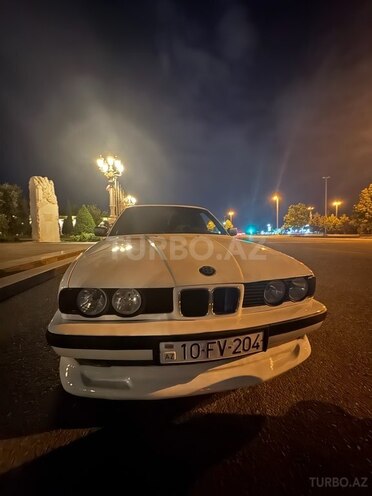 BMW 520 1991, 150,000 km - 2.0 l - Gəncə