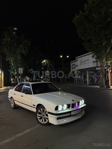 BMW 520 1991, 150,000 km - 2.0 l - Gəncə