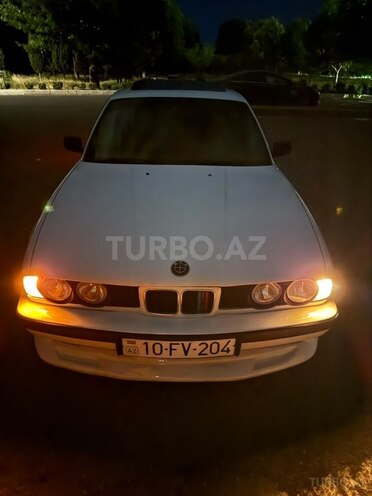BMW 520 1991, 150,000 km - 2.0 l - Gəncə