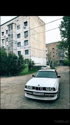 BMW 520 1991, 150,000 km - 2.0 l - Gəncə