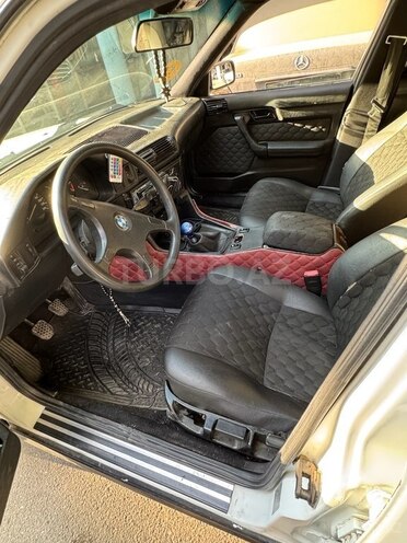 BMW 520 1991, 150,000 km - 2.0 l - Gəncə