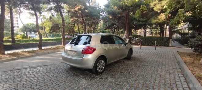 Toyota Auris 2008, 420,000 km - 1.4 л - Bakı
