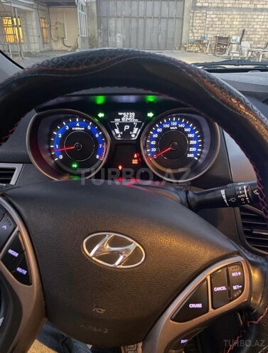 Hyundai Elantra 2013, 183,345 km - 1.8 l - Sumqayıt
