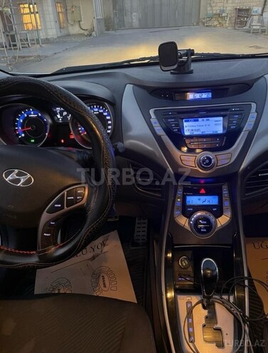 Hyundai Elantra 2013, 183,345 km - 1.8 l - Sumqayıt