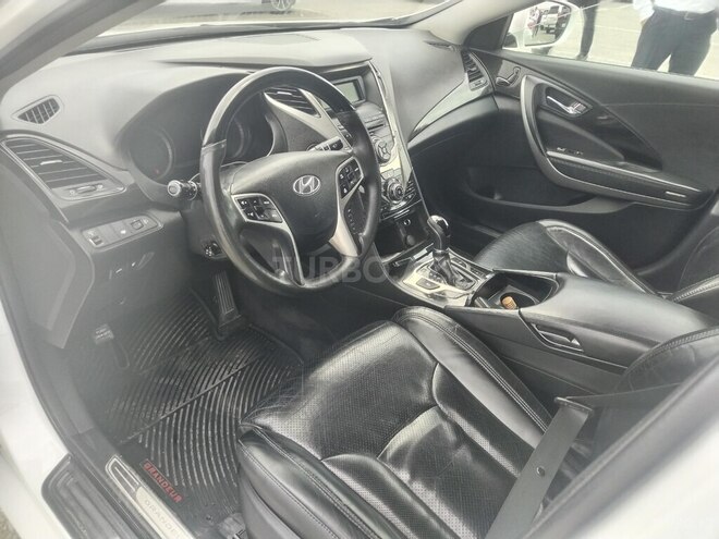 Hyundai Grandeur 2013, 195,000 km - 2.4 л - Bakı