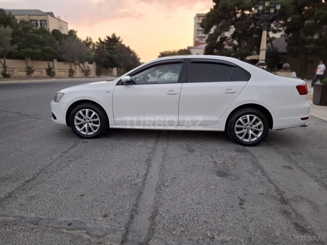 Volkswagen Jetta 2012, 333,395 km - 2.0 l - Bakı