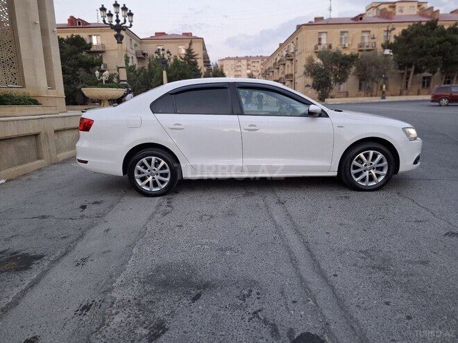 Volkswagen Jetta 2012, 333,395 km - 2.0 l - Bakı