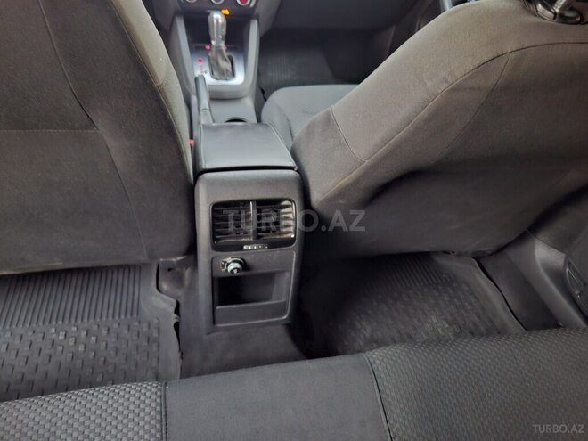 Volkswagen Jetta 2012, 333,395 km - 2.0 l - Bakı