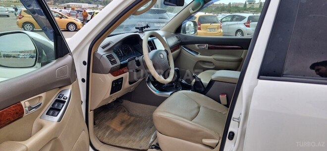 Toyota Land Cruiser Prado 2008, 260,000 km - 2.7 л - Bakı