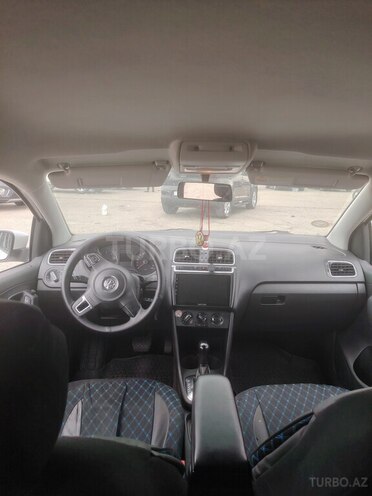 Volkswagen Polo 2012, 246,670 km - 1.6 l - Bakı