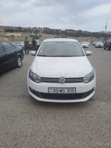 Volkswagen Polo 2012, 246,670 km - 1.6 l - Bakı