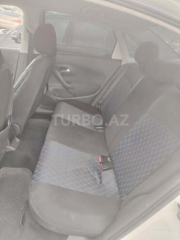 Volkswagen Polo 2012, 246,670 km - 1.6 l - Bakı