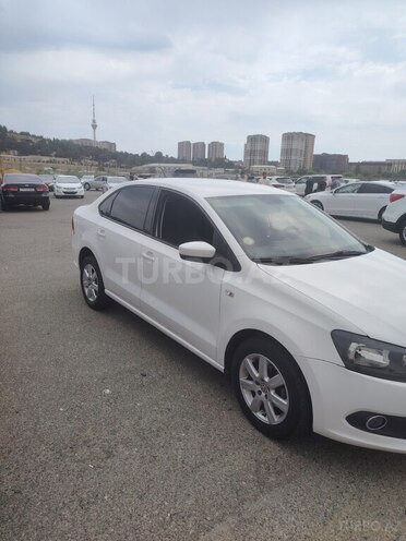 Volkswagen Polo 2012, 246,670 km - 1.6 l - Bakı