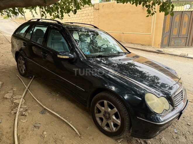 Mercedes C 220 2002, 383,235 km - 2.2 l - Bakı