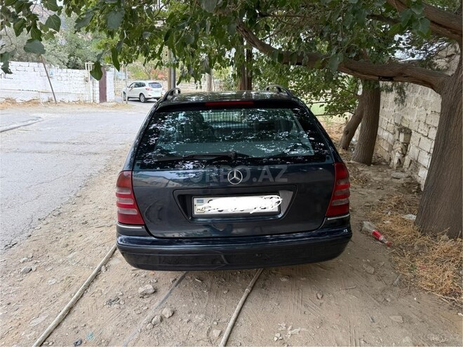 Mercedes C 220 2002, 383,235 km - 2.2 l - Bakı