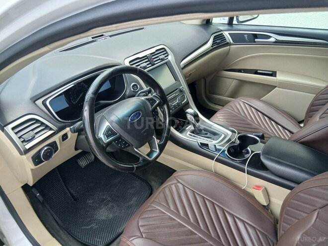 Ford Fusion (North America) 2015, 235,000 km - 1.6 l - Bakı