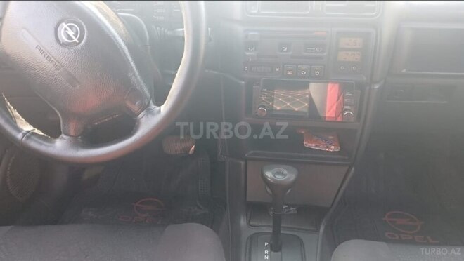 Opel Vectra 1994, 200,000 km - 2.0 l - Bakı