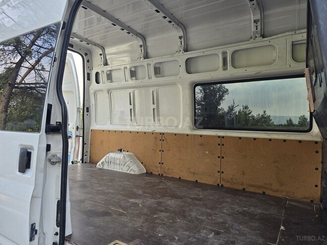 Ford Transit 2009, 294,200 km - 2.4 l - Gəncə