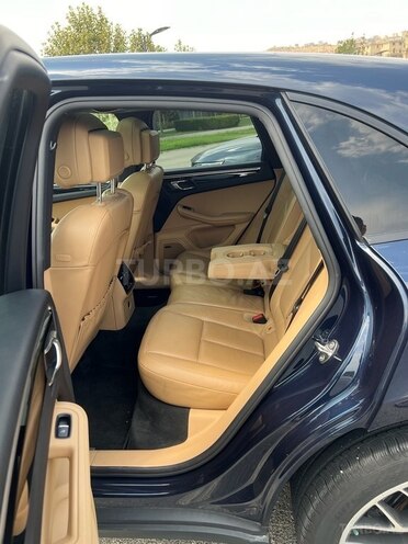Porsche Macan 2018, 107,000 km - 2.0 л - Bakı