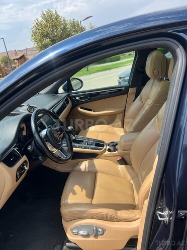 Porsche Macan 2018, 107,000 km - 2.0 л - Bakı