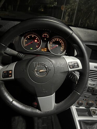 Opel Astra 2009, 383,000 km - 1.3 l - Bakı