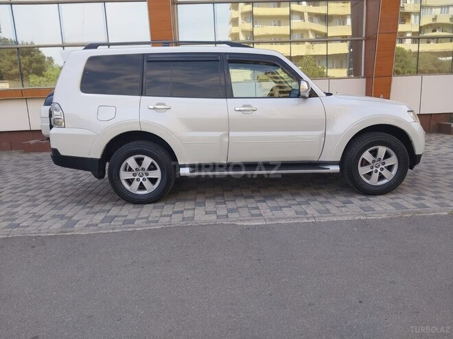 Mitsubishi Pajero 2008, 220,000 km - 3.0 л - Bakı